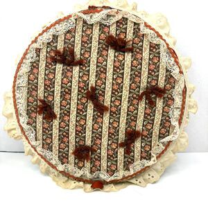Calico Floral Quilted Sewing Box w/Eyelet Lace Mid-Century Craft Basket Vintage